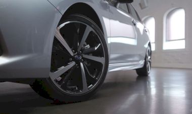 Ngoại thất SUBARU IMPREZA