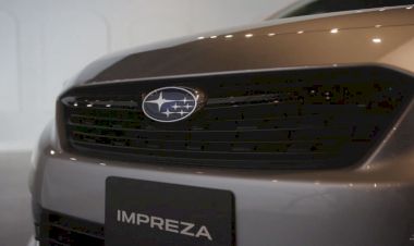 Ngoại thất SUBARU IMPREZA