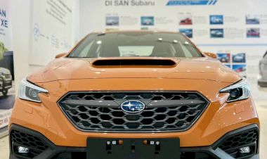 Subaru WRX 2022 mầu cam nổi bật cho các khách hàng cá tính